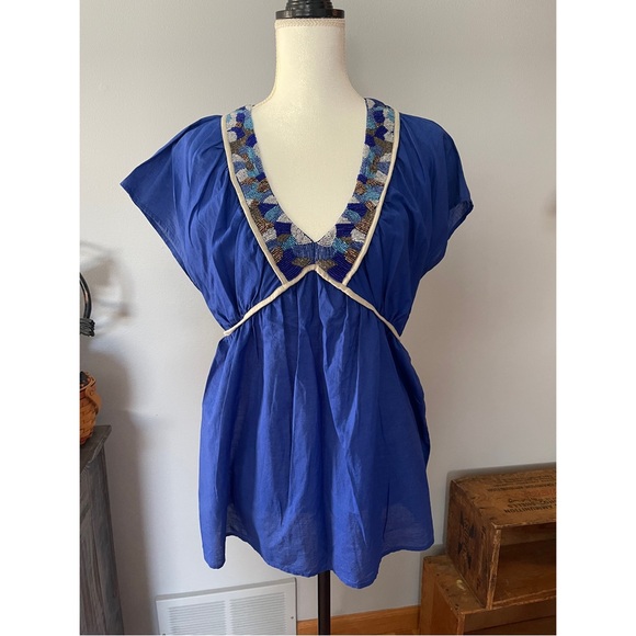 Blue and beaded blouse - Picture 1 of 5